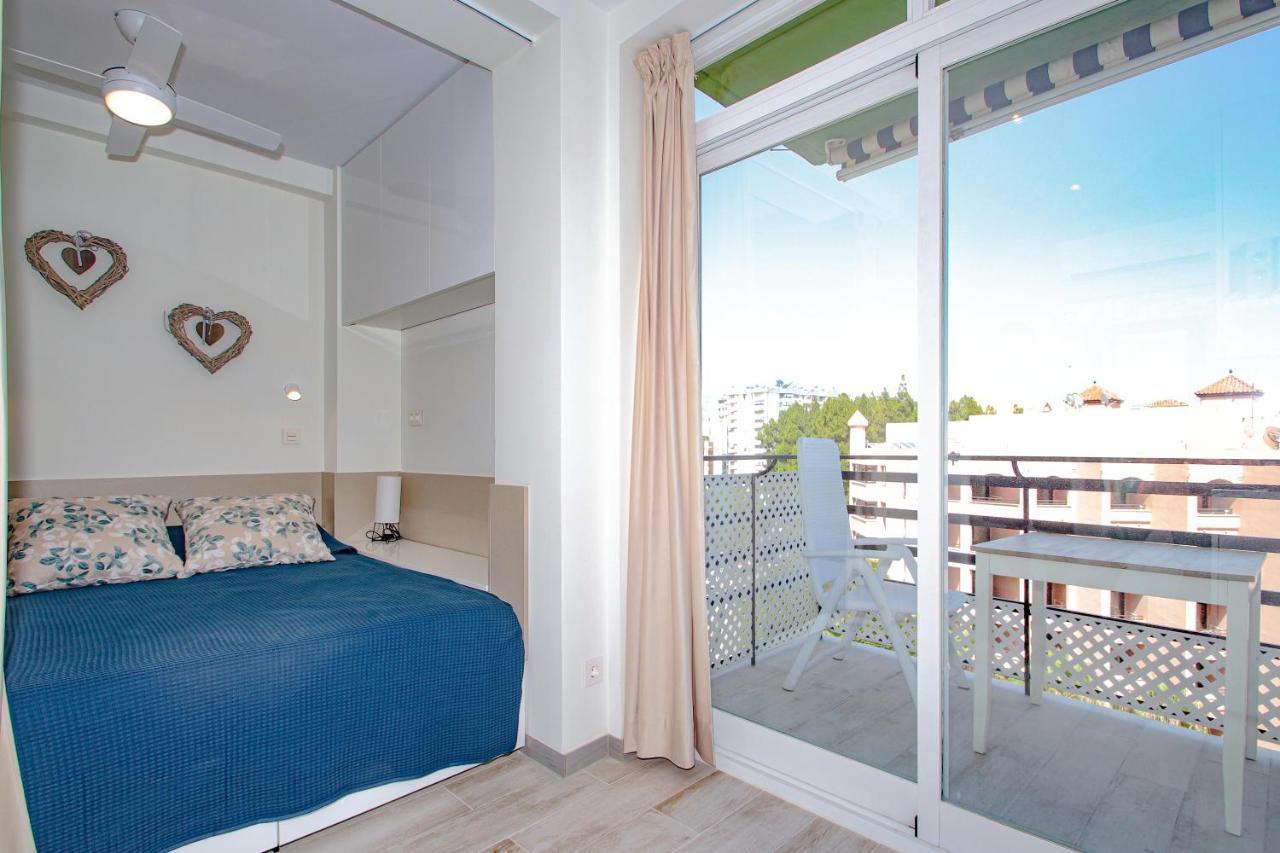 Stylish Studio For Rent With Fantastic Location In Marbella Promenade. Apartment Bagian luar foto